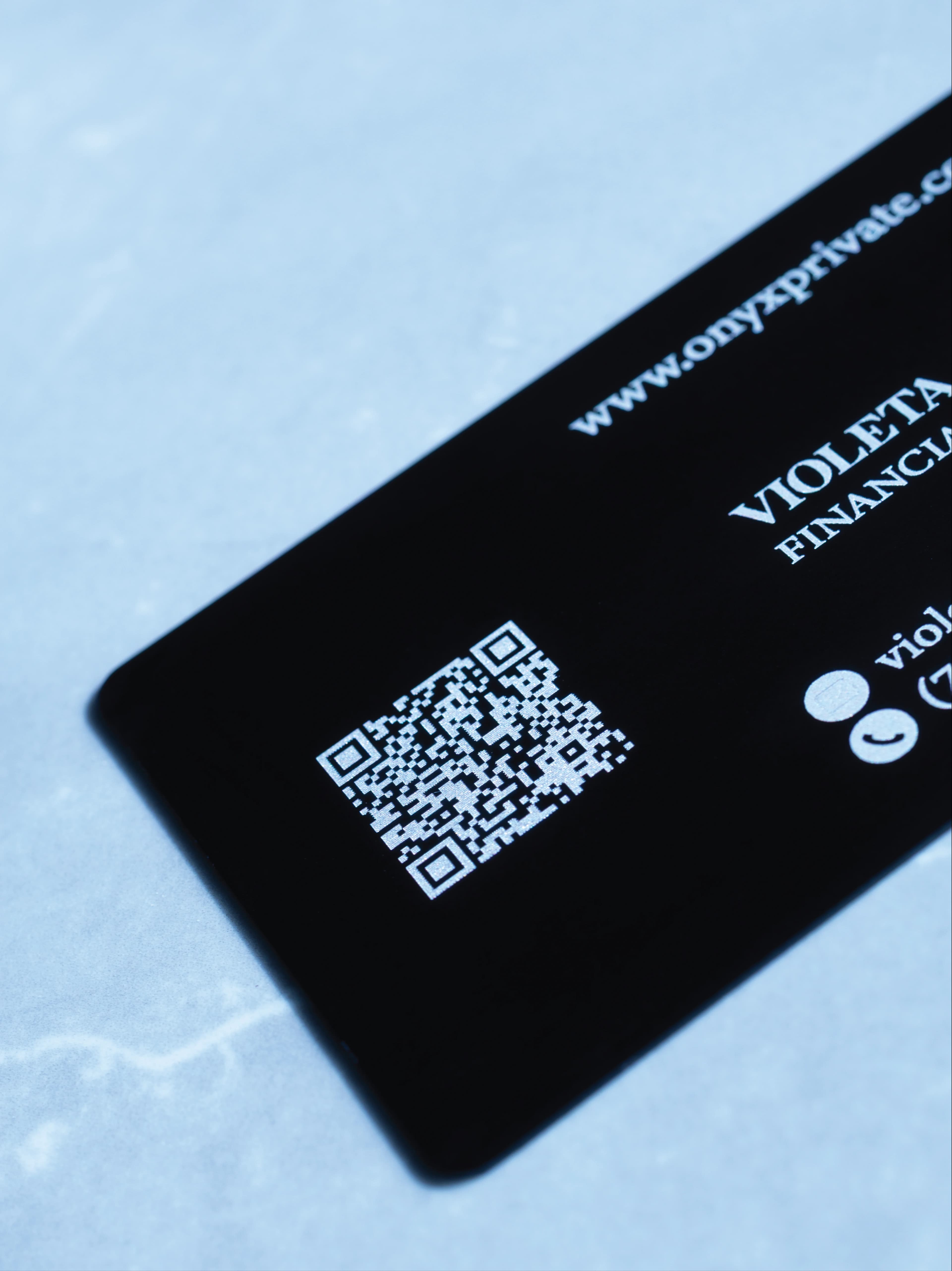 FINE BLACK showcase 2